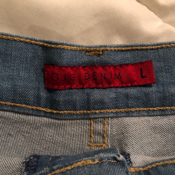 High Waist Jean Shorts - Picture 3 of 3